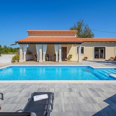 Villa Desapemani Žminj Zewnętrze zdjęcie