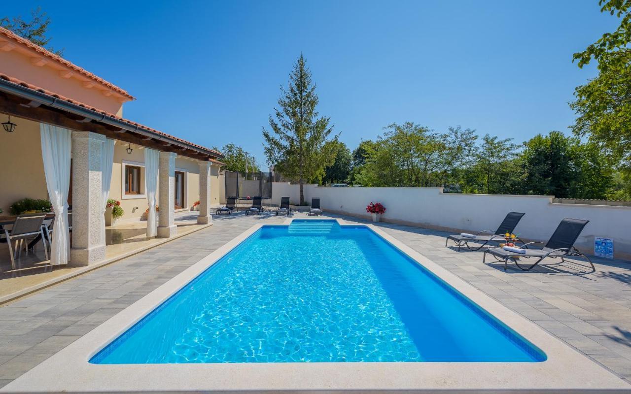 Villa Desapemani Žminj Zewnętrze zdjęcie